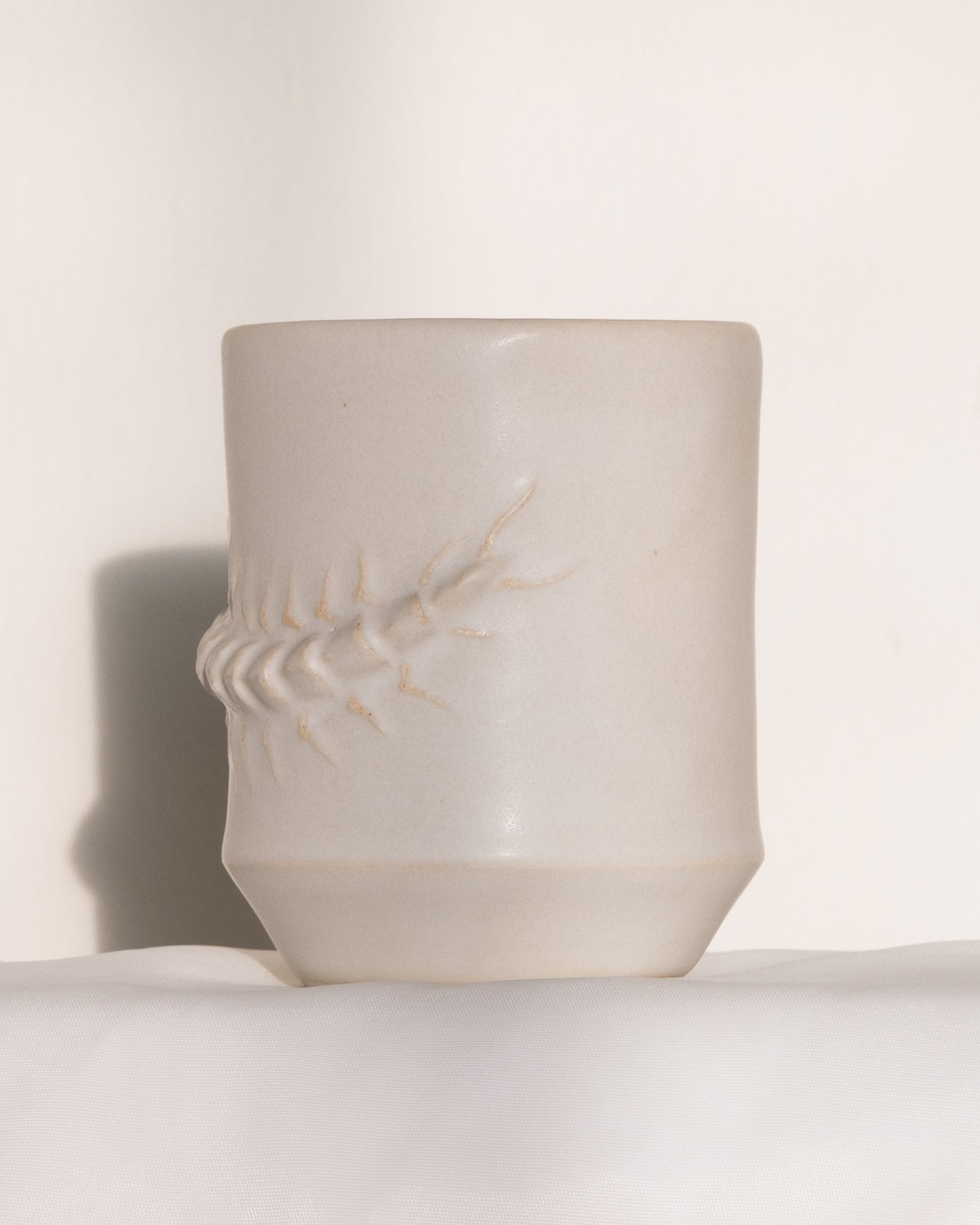 White Centipede Cup Style 1
